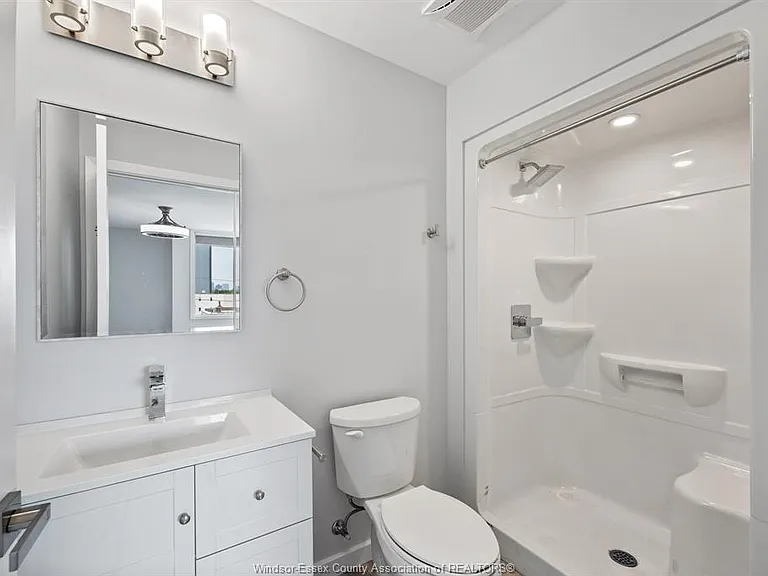 1500 Ouellette Ave #401 — Photo 26