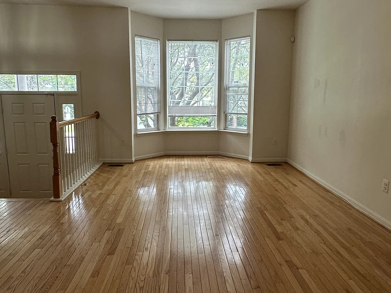 420 Redland Boulevard — Photo 4