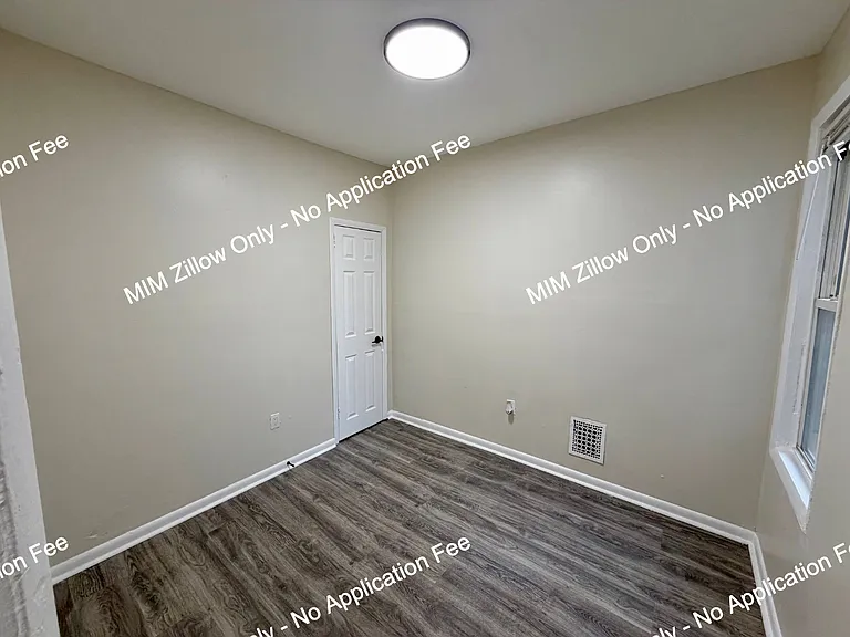 1154 Lansdowne Ave — Photo 24