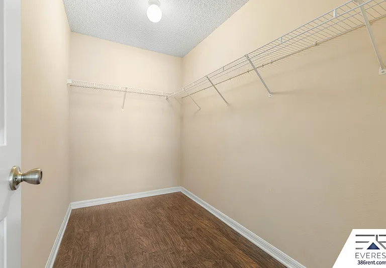 57 Pin Oak Dr — Photo 25