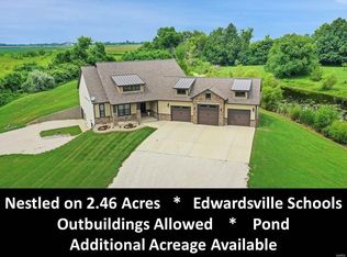 9 Stonehill Ct, Edwardsville, IL 62025