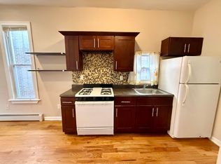 20 Bulwer Pl #1F, Brooklyn, NY 11207
