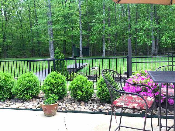 4th image of 3728 Davies Manor Dr