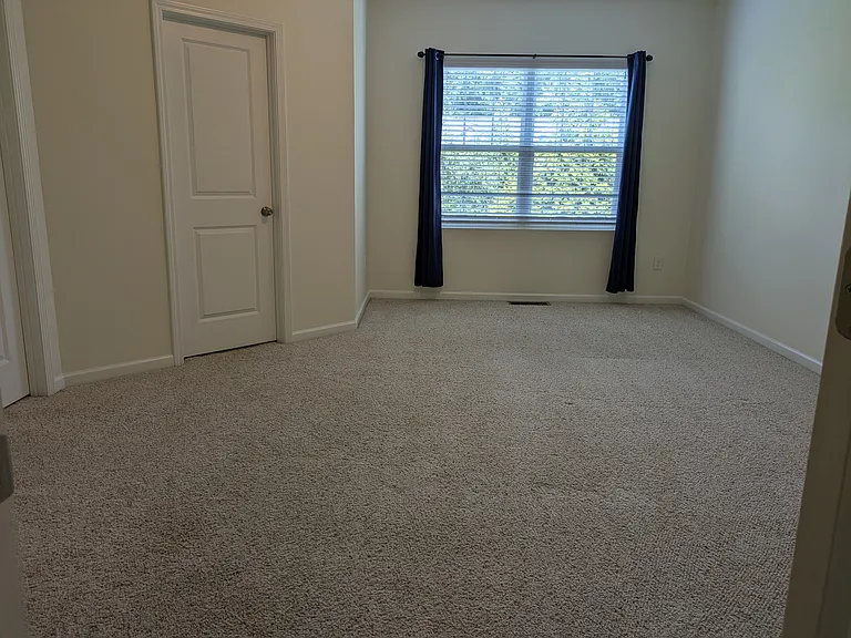 743 Treviso Ln — Photo 12