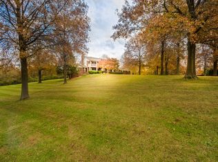 40 Jamestown Farm Dr, Florissant, MO