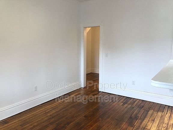 4th image of 521 N 29th St #1