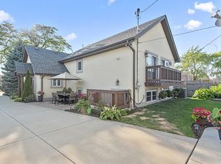 7805 Monitor Ave, Burbank, IL 60459