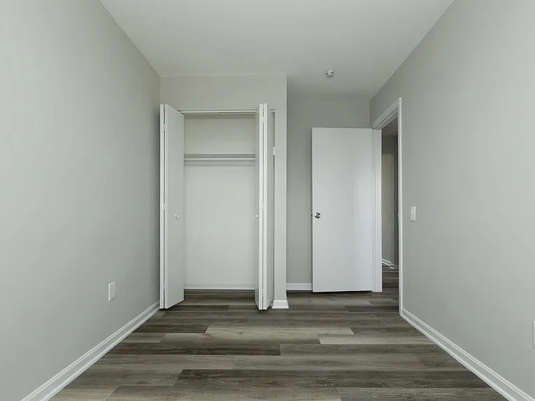 1403 Key Pkwy — Photo 18