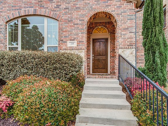 209-palacio-st-irving-tx-High-Res-3.jpg