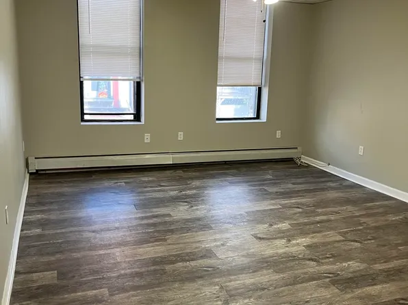 343 2nd St Unit 1, Troy, NY 12180
