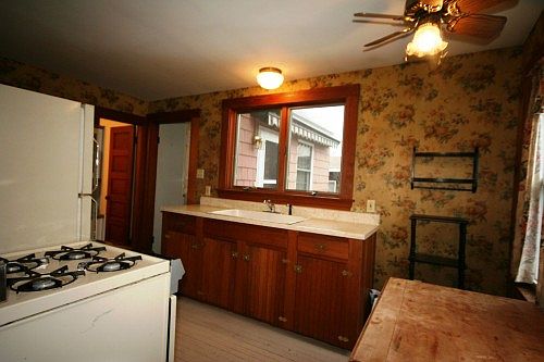 2nd image of 86 Atlantic Ave