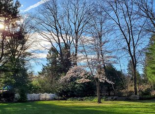 48 Wild Rose Dr, Andover, MA 01810