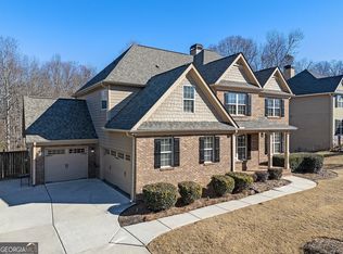 8950 Yellow Pine Ct, Gainesville, GA