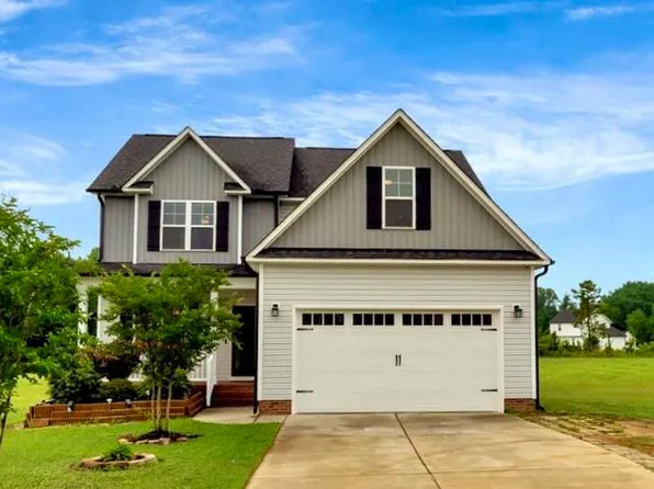 131 Hawick Ct, Zebulon, NC 27597