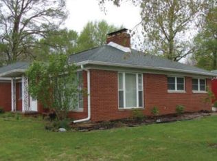 4939 Old Jacksonville Rd, Springfield, IL 62711