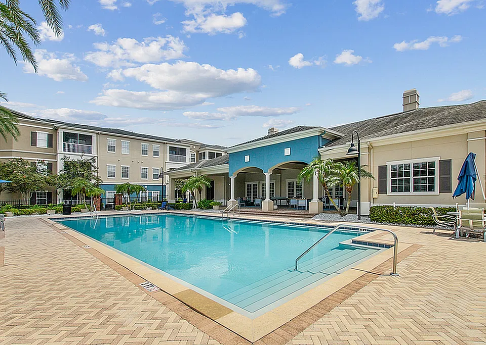 Halston Park Central