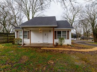 125 Twin Oak Dr, Murfreesboro, TN 37130