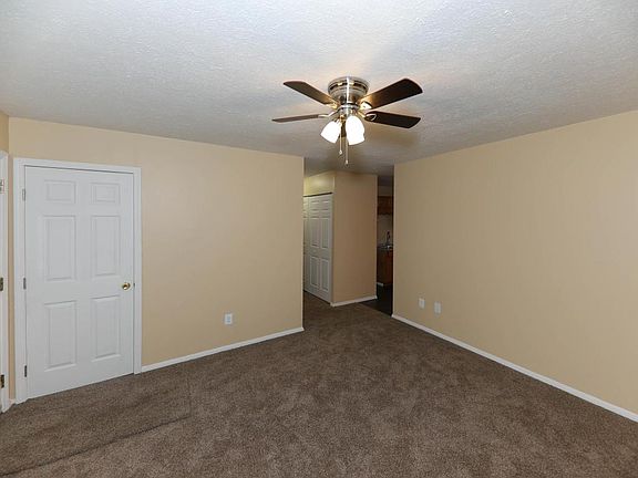 5th image of 2504 Tavistock Ct