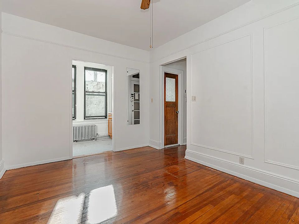 1st image of 31-21 35th St #2R