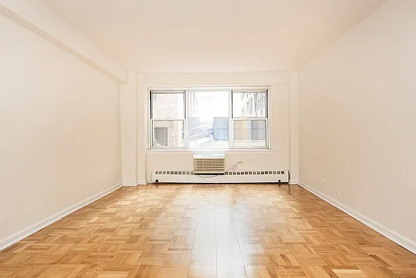 Rented by Bold New York | media 17