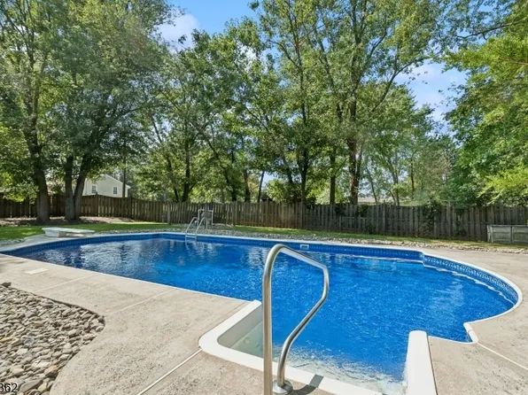 127 2nd St, Franklin Twp., NJ 08873