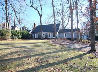 2564 Robinhood Rd, Winston Salem, NC 27104