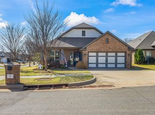 1 Ivory Dr, Yukon, OK 73099