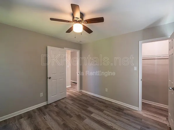 2874 Blount St, East Pt, GA 30344