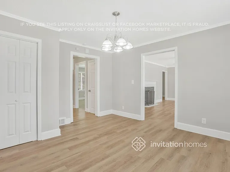 4108 Campbell St NE — Photo 11