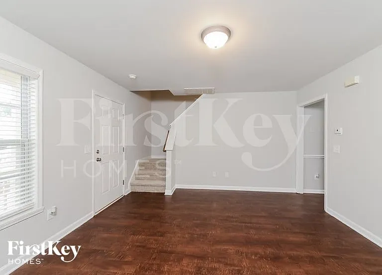 5849 Bushberry Ct — Photo 3