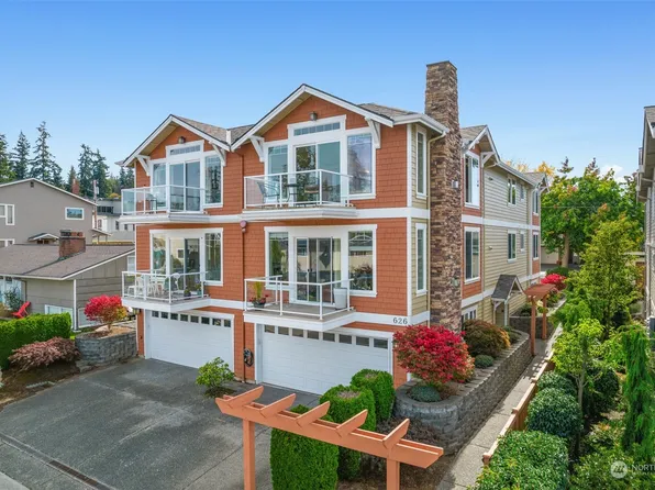 626 Glen Street #301, Edmonds, WA 98020