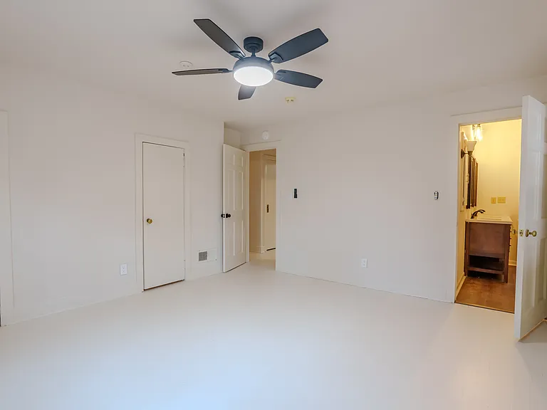 825 Cumberland St — Photo 12