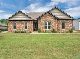 155 Timberlake Dr, Ardmore, AL 35739