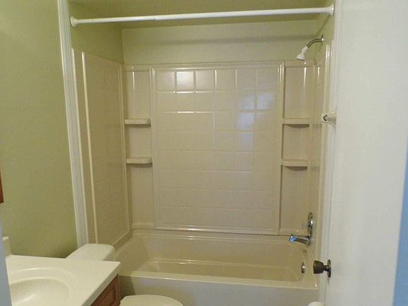 3rd image of 701 Northlake Dr Unit 701