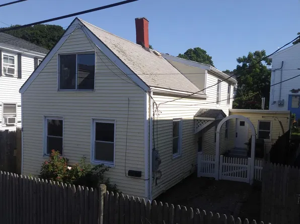 4 Lewis Ct, Gloucester, MA 01930