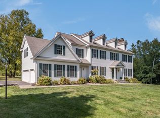 121R Stage Coach Rd #R, Durham, CT 06422