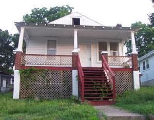 1st image of 634 Montrose Ave SE