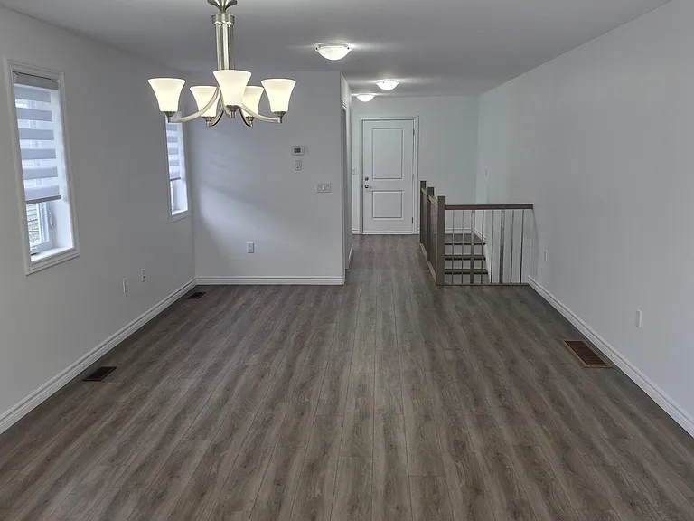 120 Sienna Ave #B — Photo 9