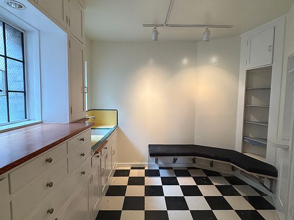 5th image of 899 Peralta Ave #1A