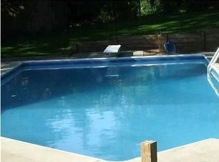 4572 Trail View Dr NE, Grand Rapids, MI 49525