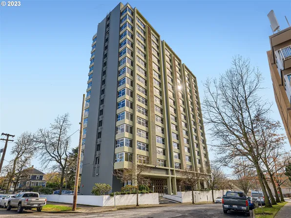 1220 NE 17th Ave APT 6C, Portland, OR 97232
