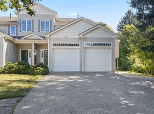 385 Sutton St UNIT 385, North Andover, MA 01845