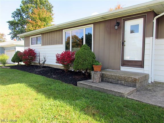 2nd image of 13367 Tomson Dr