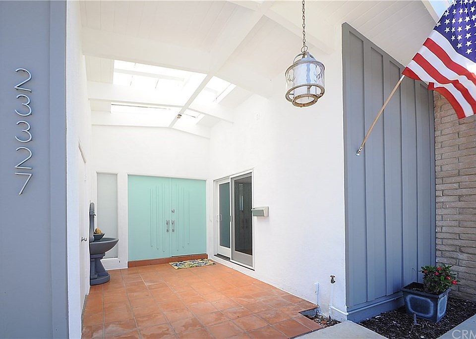 1st image of 23327 Susana Ave