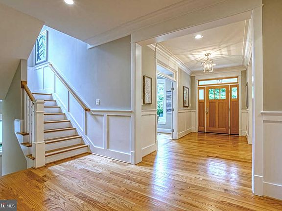 5th image of 1609 Wrightson Dr