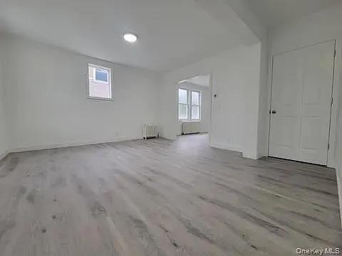 23-25 Lincoln St — Photo 3