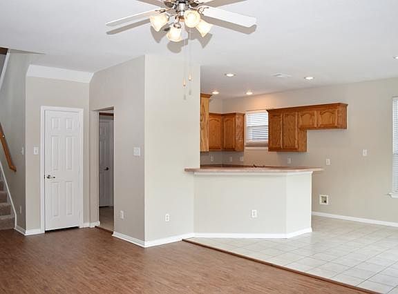 4th image of 11864 Porcupine Dr