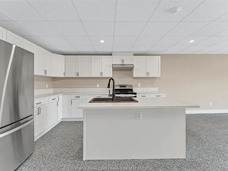 15 Renaud Dr #201 — Photo 14