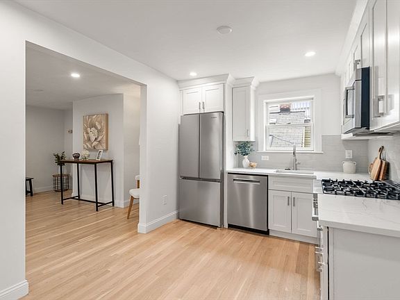 3rd image of 85 School St #2