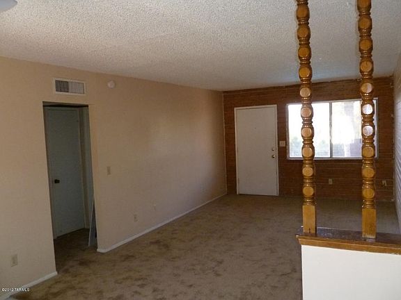 5th image of 3800 E 4th St APT 16